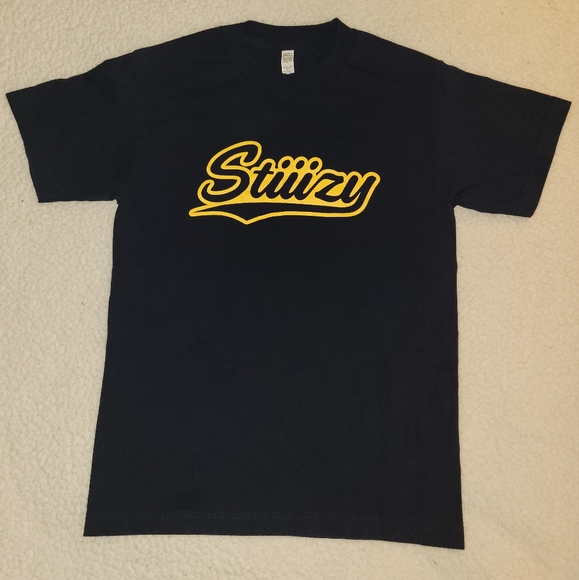 Stiiizy Navy T-shirt With Gold Script Logo On Front Size Small - Picture 1 of 4